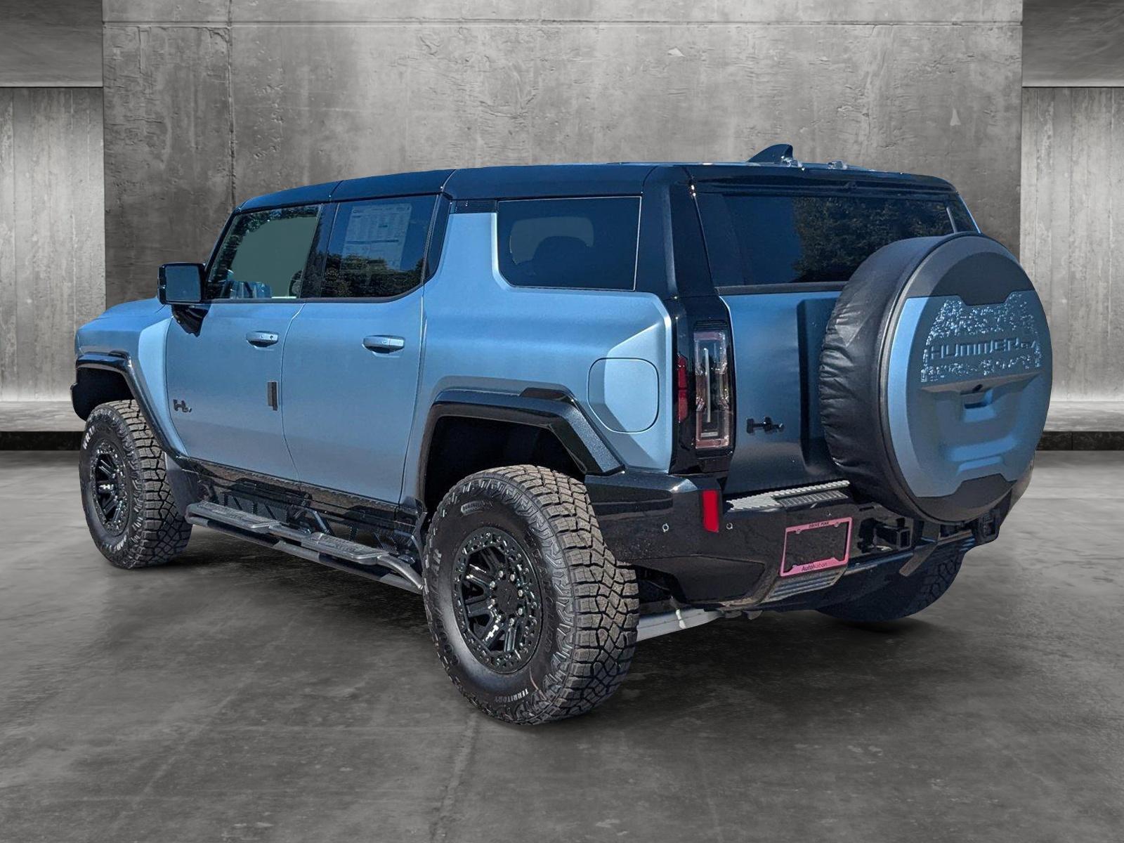 2024 GMC HUMMER EV SUV Vehicle Photo in LONE TREE, CO 80124-2750