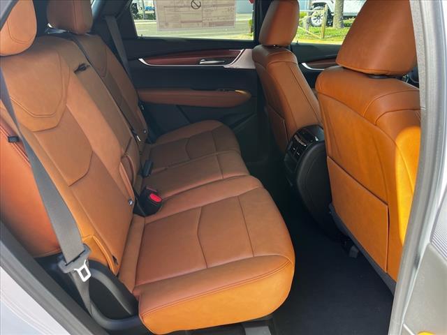 2025 Cadillac XT5 Vehicle Photo in TAMPA, FL 33612-3404