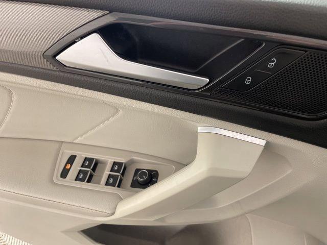 2022 Volkswagen Tiguan Vehicle Photo in PHOENIX, AZ 85014-3381