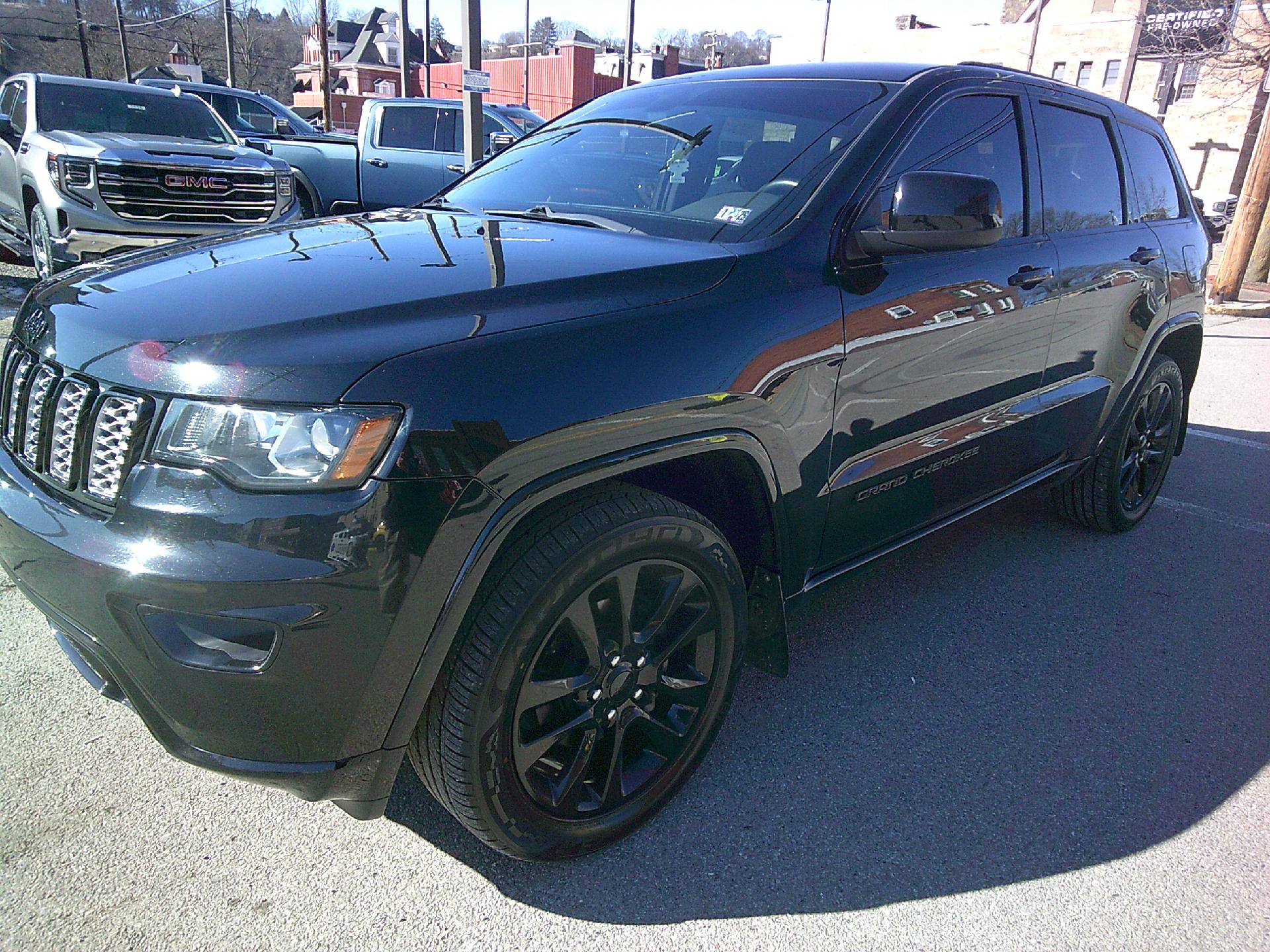 2019 Jeep Grand Cherokee Vehicle Photo in KITTANNING, PA 16201-1536