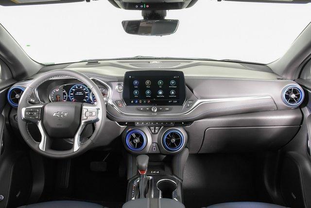 2025 Chevrolet Blazer Vehicle Photo in PUYALLUP, WA 98371-4149