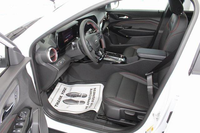 2025 Chevrolet Trax Vehicle Photo in SAINT CLAIRSVILLE, OH 43950-8512