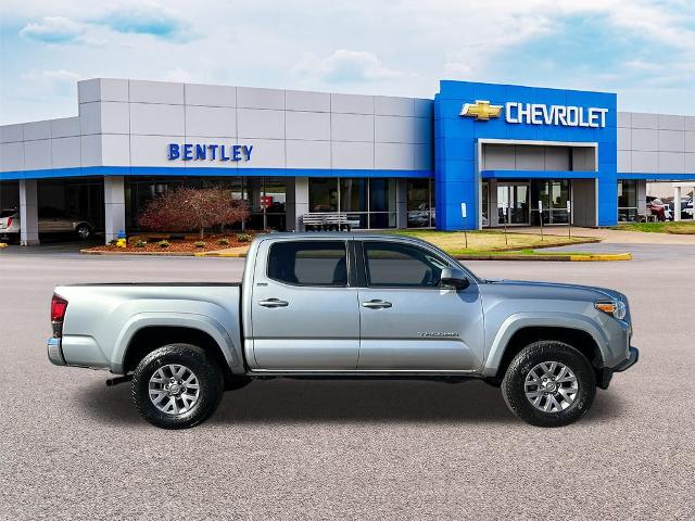 Used 2019 Toyota Tacoma SR5 with VIN 5TFAZ5CNXKX081811 for sale in Florence, AL