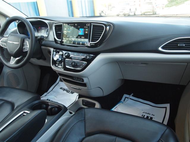 2023 Chrysler Pacifica Vehicle Photo in MADISON, IN 47250-1611