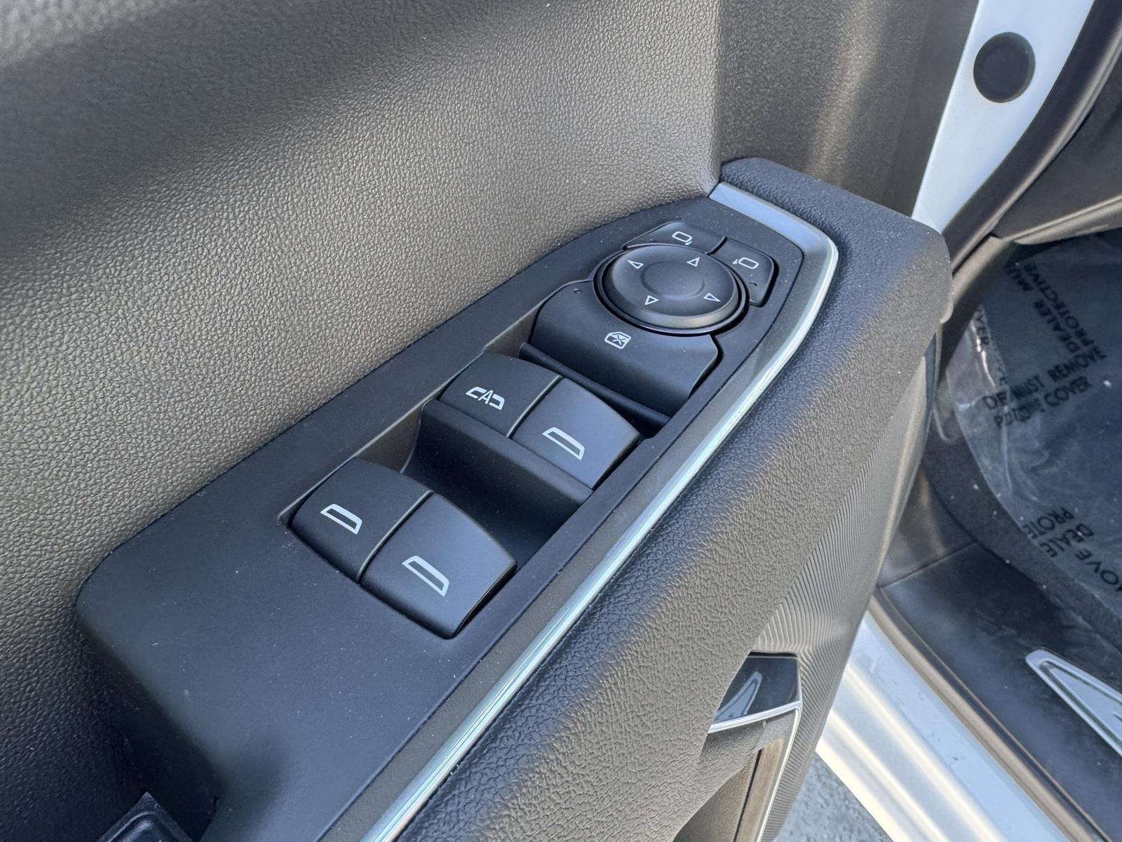 2025 Chevrolet Silverado 1500 Vehicle Photo in LOS ANGELES, CA 90007-3794