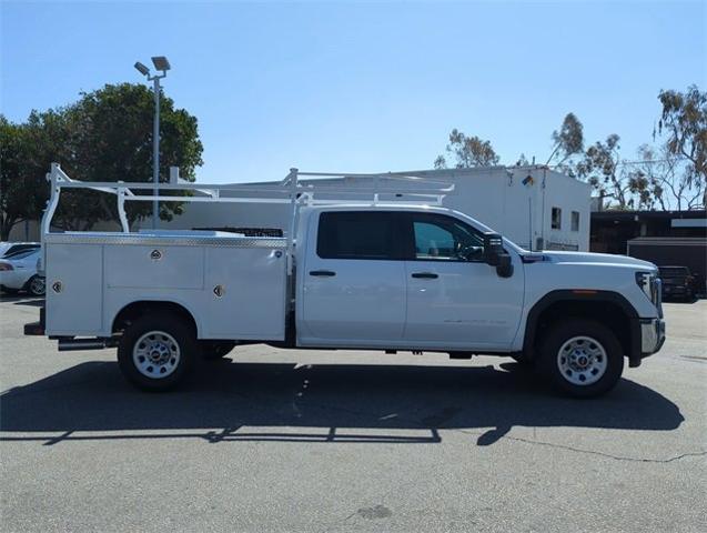 2024 GMC Sierra 3500 HD Vehicle Photo in PASADENA, CA 91107-3803