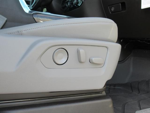 2024 Chevrolet Silverado 3500 HD Vehicle Photo in LEESBURG, FL 34788-4022