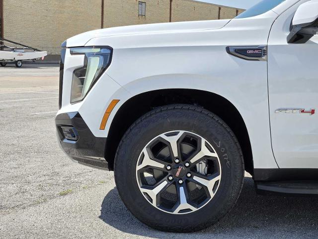 2025 GMC Yukon XL Vehicle Photo in DALLAS, TX 75209-3016