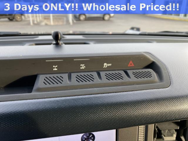 2023 Ford Bronco Vehicle Photo in GREEN BAY, WI 54304-5303