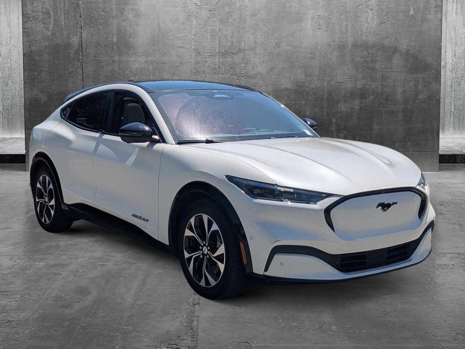 2021 Ford Mustang Mach-E Vehicle Photo in Coconut Creek, FL 33073