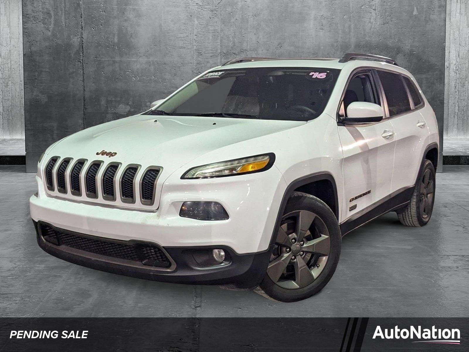 2016 Jeep Cherokee Vehicle Photo in MIAMI, FL 33134-2699