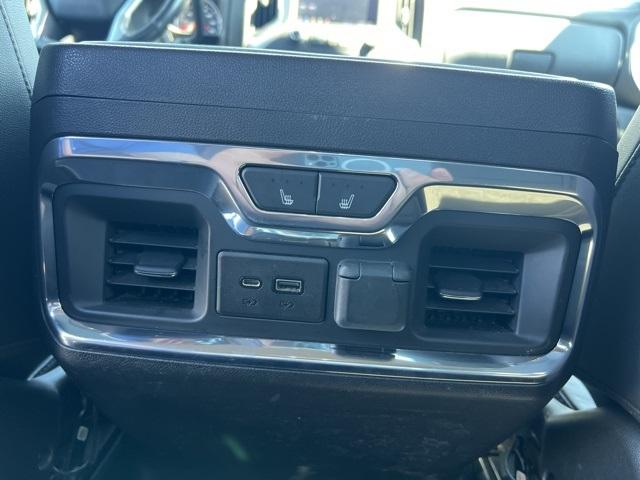 2020 Chevrolet Silverado 1500 Vehicle Photo in GREEN BAY, WI 54304-5303