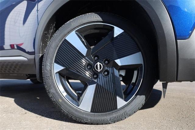 2025 Nissan Kicks Vehicle Photo in Hazelwood, MO 63042