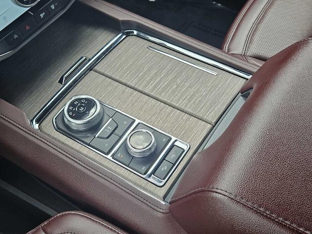 2024 Ford Expedition Max Vehicle Photo in FORT WORTH, TX 76132