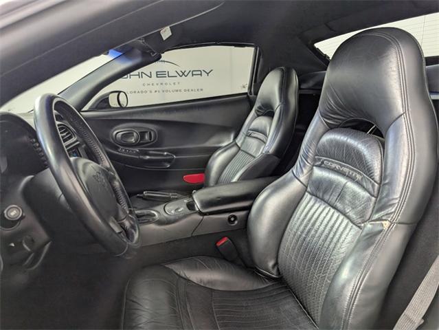2001 Chevrolet Corvette Vehicle Photo in ENGLEWOOD, CO 80113-6708
