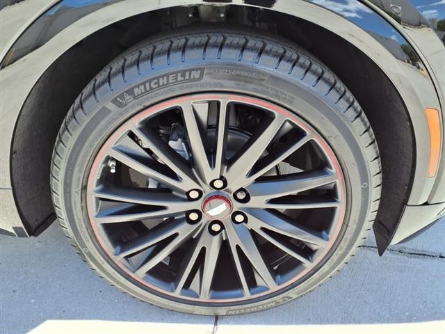 2025 Cadillac LYRIQ Vehicle Photo in Tampa, FL 33612
