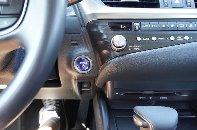 2021 Lexus ES 300h Vehicle Photo in Riverdale, UT 84405