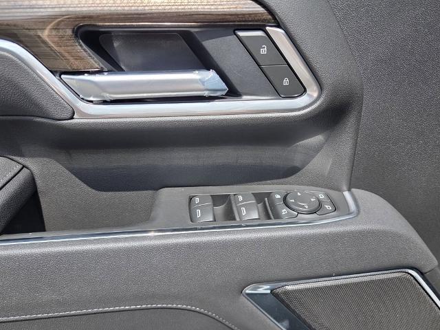 2025 Chevrolet Silverado 2500 HD Vehicle Photo in GARDNER, MA 01440-3110