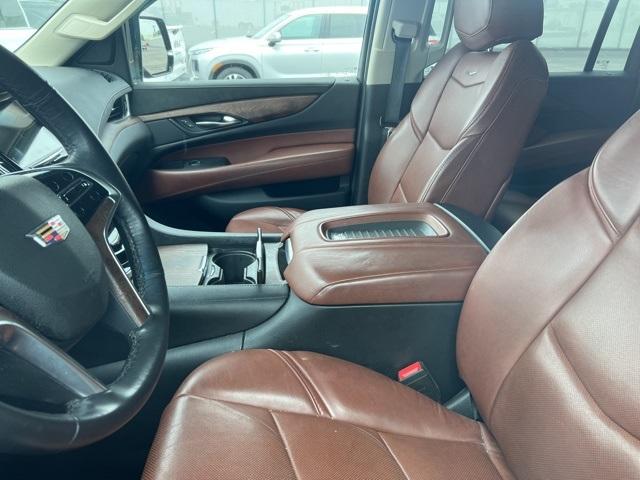 2018 Cadillac Escalade ESV Vehicle Photo in GREEN BAY, WI 54304-5303