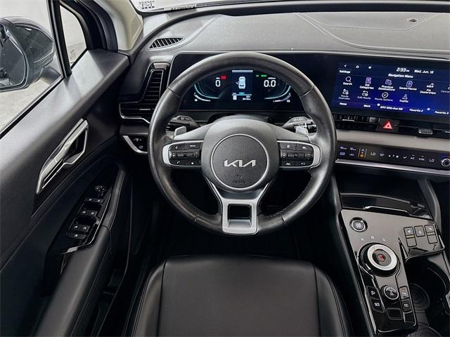 2023 Kia Sportage Hybrid Vehicle Photo in Everett, WA 98204