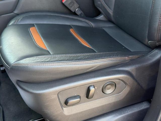 2024 GMC Sierra 1500 Vehicle Photo in COLUMBIA, MO 65203-3903