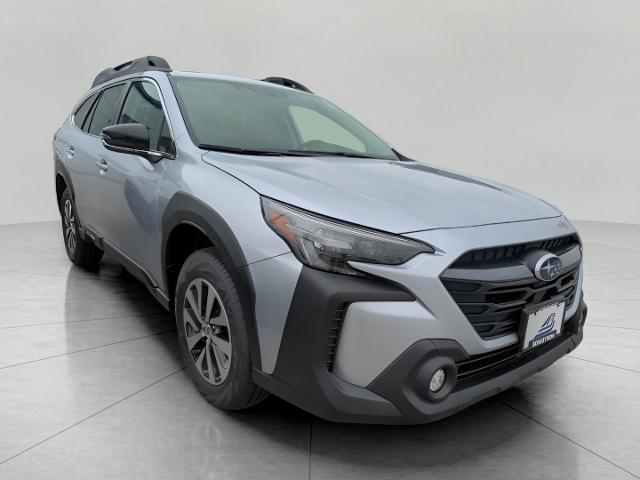 2025 Subaru Outback Vehicle Photo in Green Bay, WI 54304