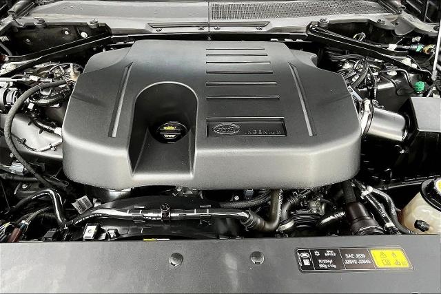 2024 Land Rover Defender Vehicle Photo in San Antonio, TX 78230