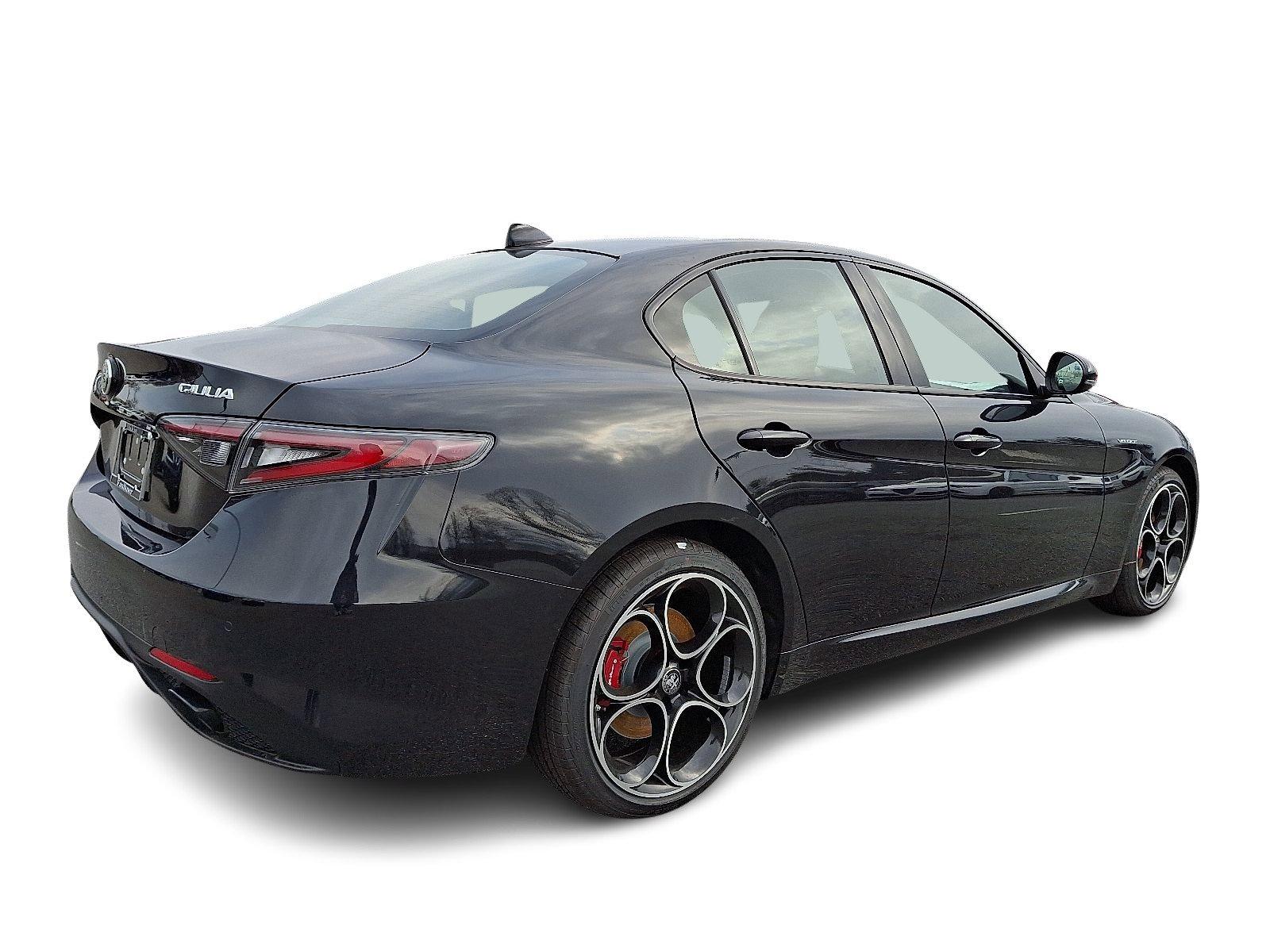 2025 Alfa Romeo Giulia Vehicle Photo in Willow Grove, PA 19090