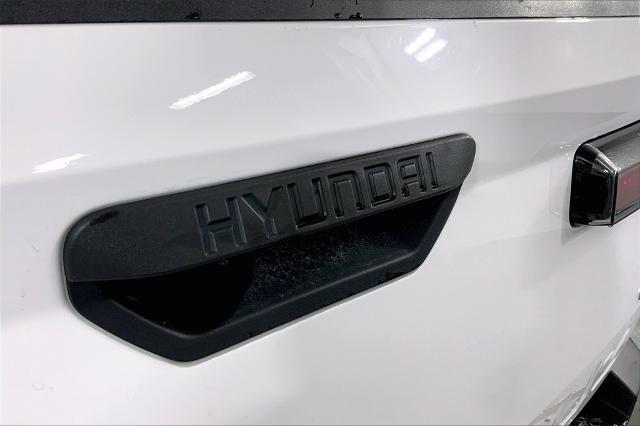 2023 Hyundai SANTA CRUZ Vehicle Photo in Lees Summit, MO 64086