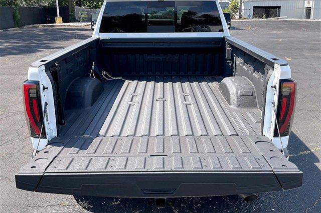 2024 GMC Sierra 2500 HD Vehicle Photo in INDEPENDENCE, MO 64055-1314