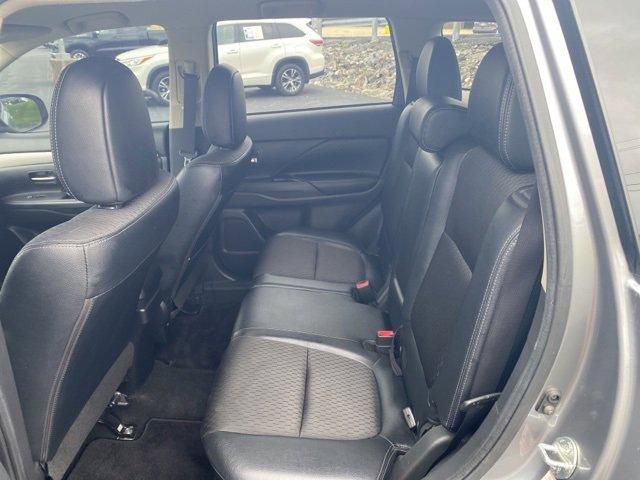 2015 Mitsubishi Outlander Vehicle Photo in LANCASTER, PA 17601-0000