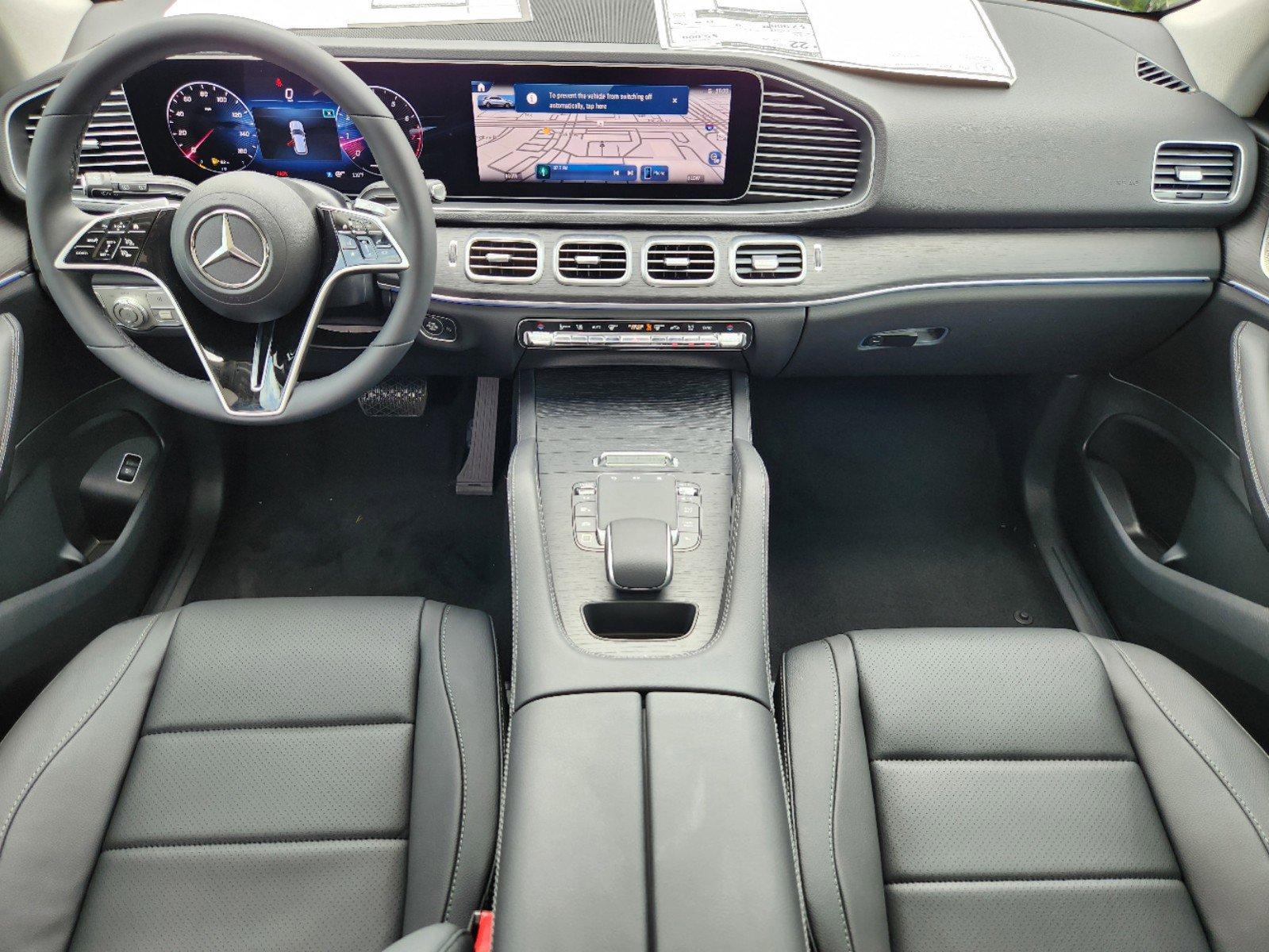 2025 Mercedes-Benz GLE Vehicle Photo in HOUSTON, TX 77079