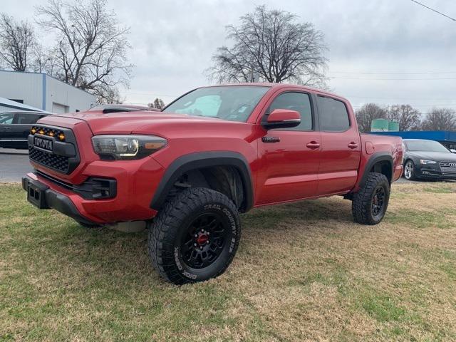 2017 Toyota Tacoma TRD Pro photo 4