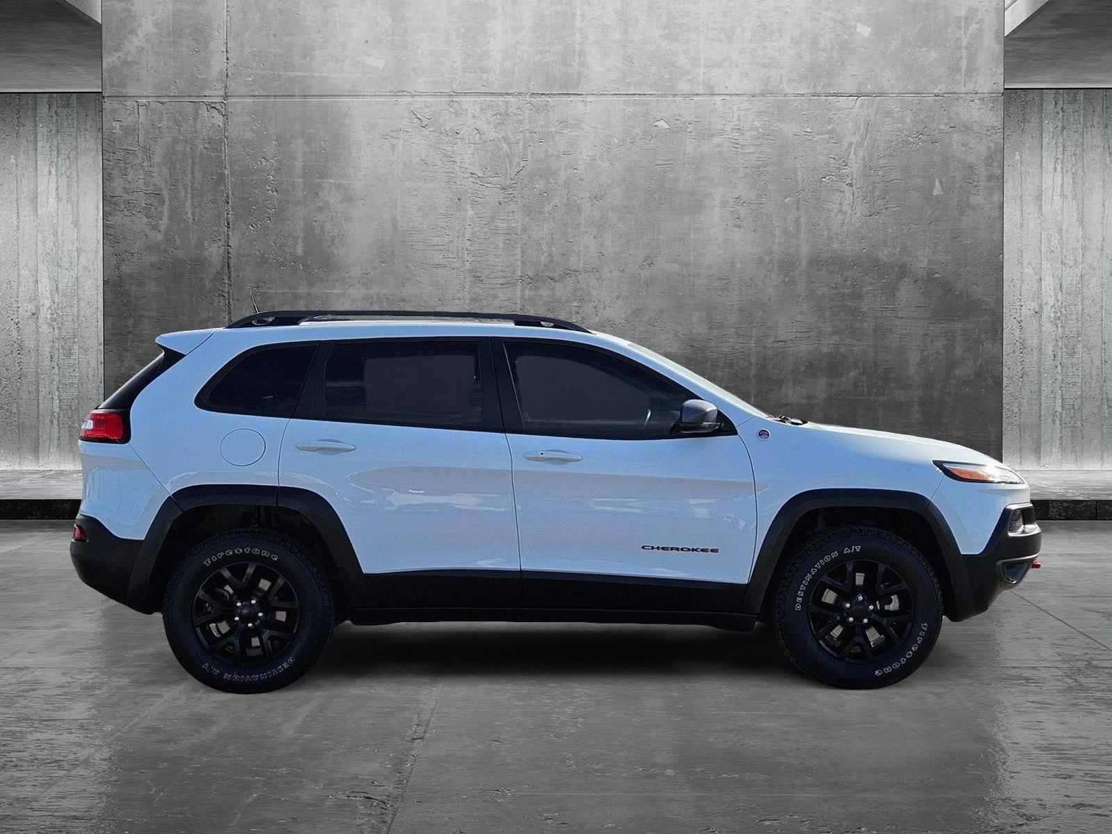 2018 Jeep Cherokee Vehicle Photo in PEORIA, AZ 85382-3715