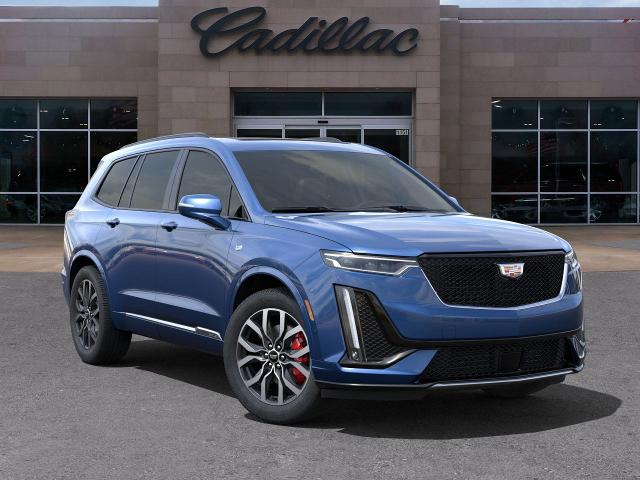 2025 Cadillac XT6 Vehicle Photo in KANSAS CITY, MO 64114-4545