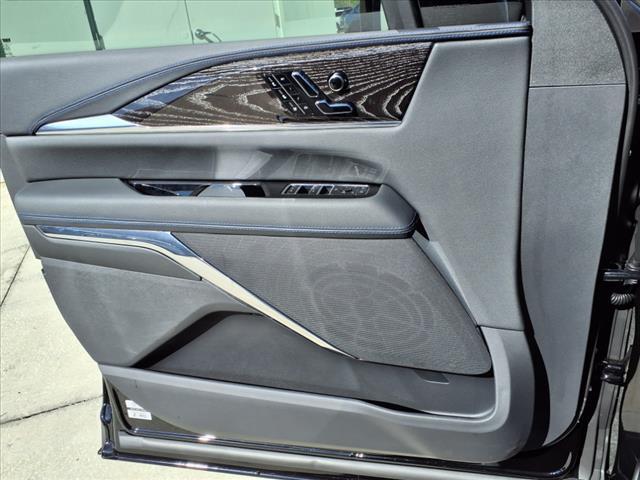 2025 Cadillac ESCALADE IQ Vehicle Photo in TAMPA, FL 33612-3404