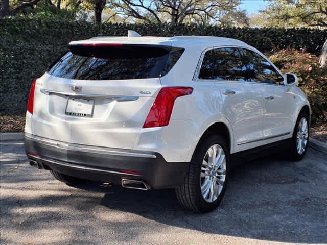 2017 Cadillac XT5 Vehicle Photo in San Antonio, TX 78230-1001