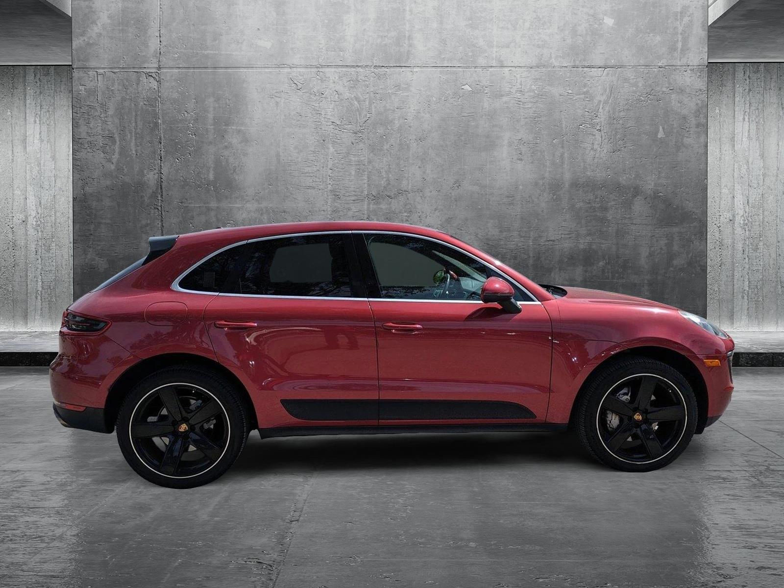 2015 Porsche Macan Vehicle Photo in GREENACRES, FL 33463-3207