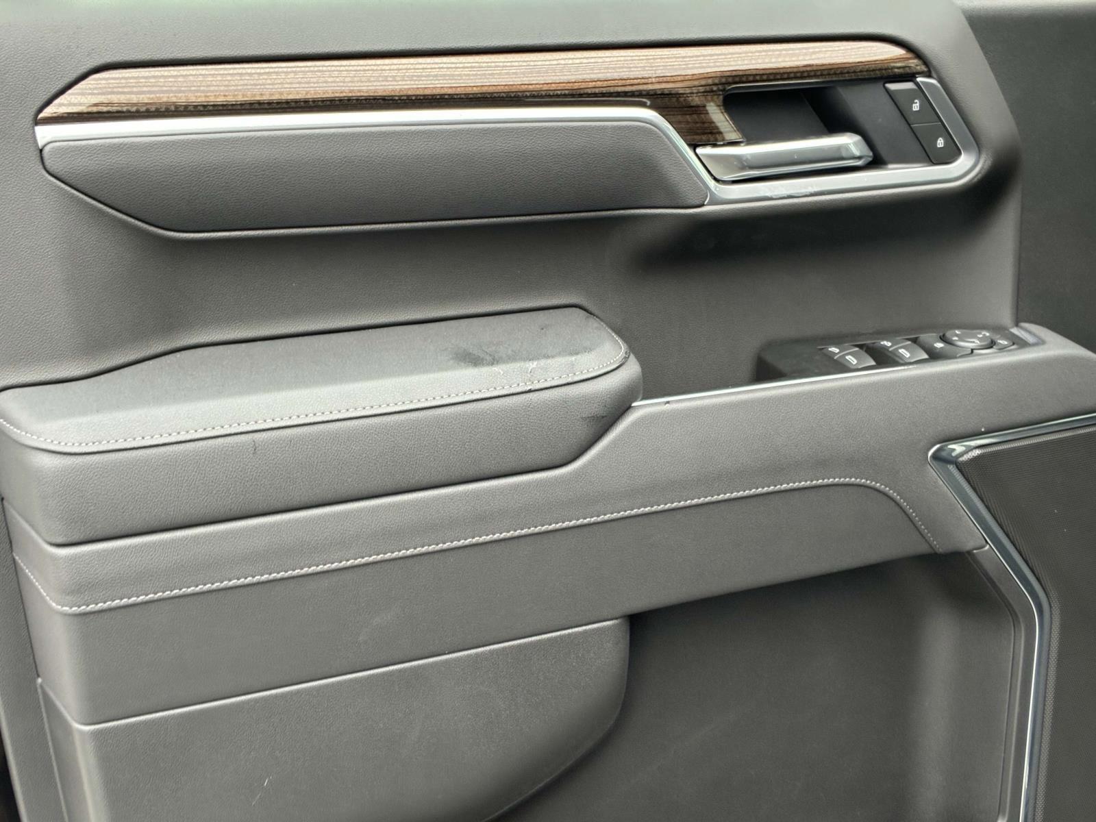 2025 Chevrolet Silverado 1500 Vehicle Photo in LOS ANGELES, CA 90007-3794