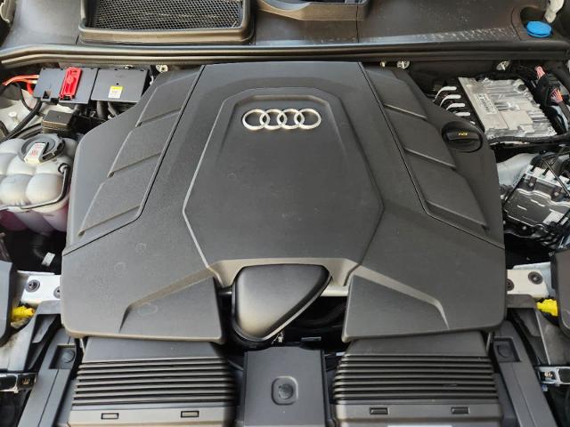 2025 Audi Q8 Vehicle Photo in MCKINNEY, TX 75070