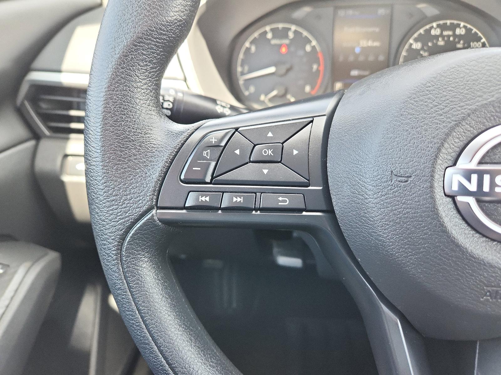 2024 Nissan Altima Vehicle Photo in Albuquerque, NM 87110