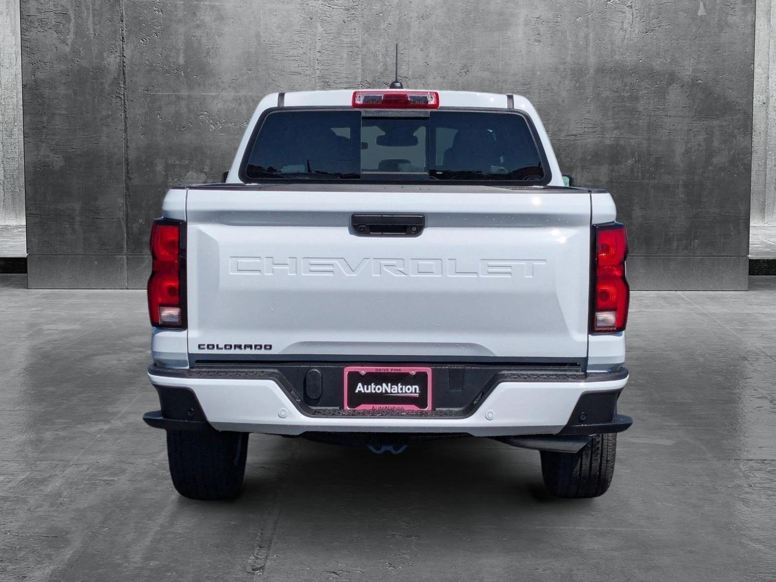 2025 Chevrolet Colorado Vehicle Photo in VALENCIA, CA 91355-1705
