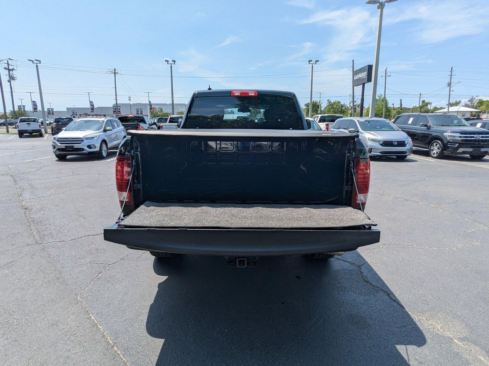 2023 Ram 1500 Classic Vehicle Photo in Panama City, FL 32401