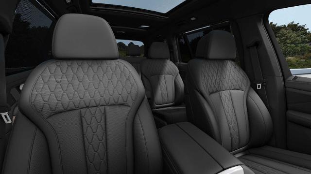 2026 BMW X7 xDrive40i Vehicle Photo in GRAPEVINE, TX 76051