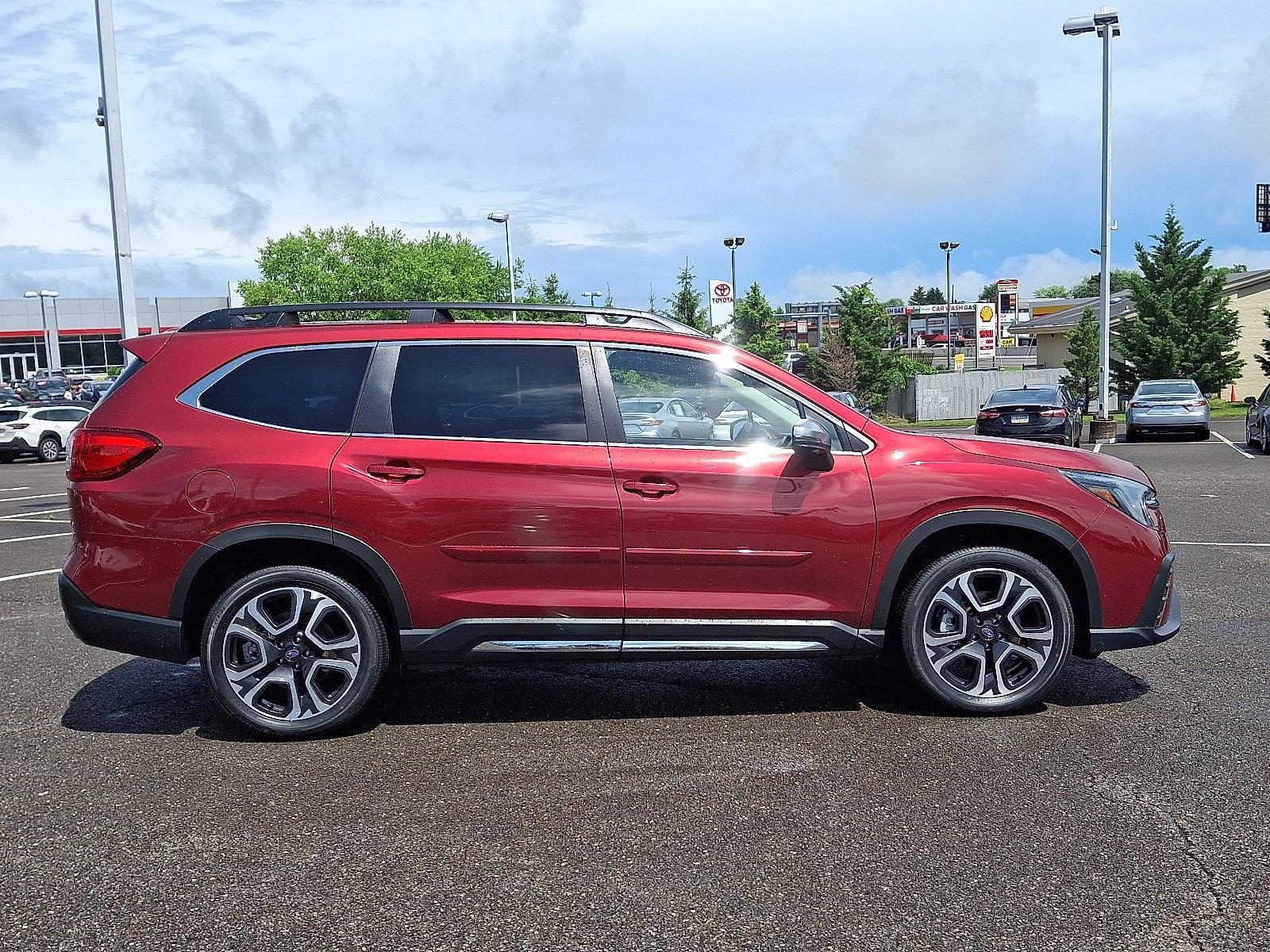 2023 Subaru Ascent Vehicle Photo in Trevose, PA 19053