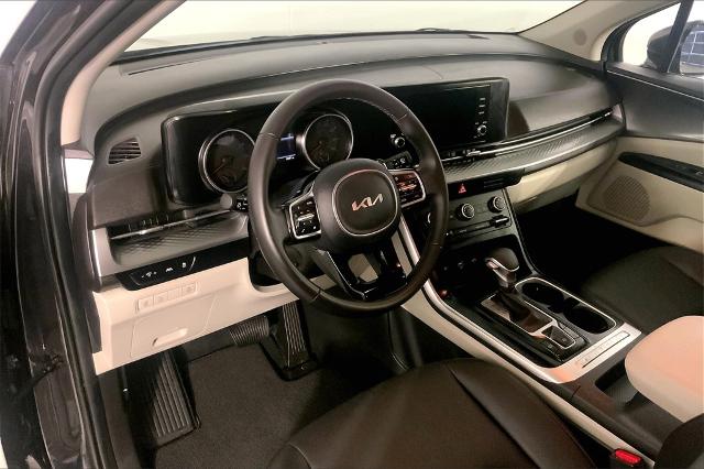 2024 Kia Carnival Vehicle Photo in Lees Summit, MO 64086
