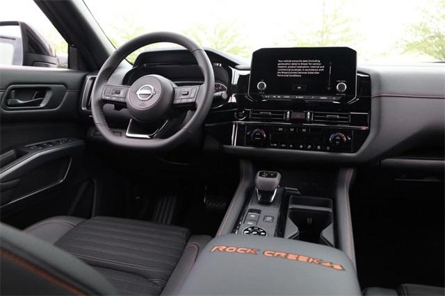 2025 Nissan Pathfinder Vehicle Photo in Hazelwood, MO 63042