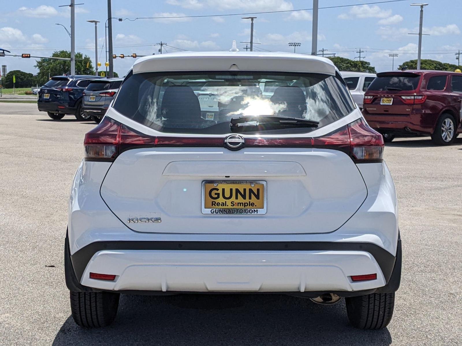 2022 Nissan Kicks Vehicle Photo in Seguin, TX 78155