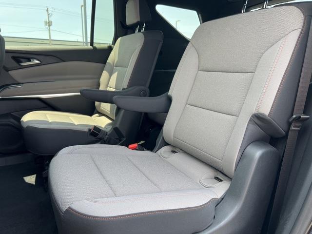 2024 Chevrolet Traverse Vehicle Photo in GREEN BAY, WI 54304-5303