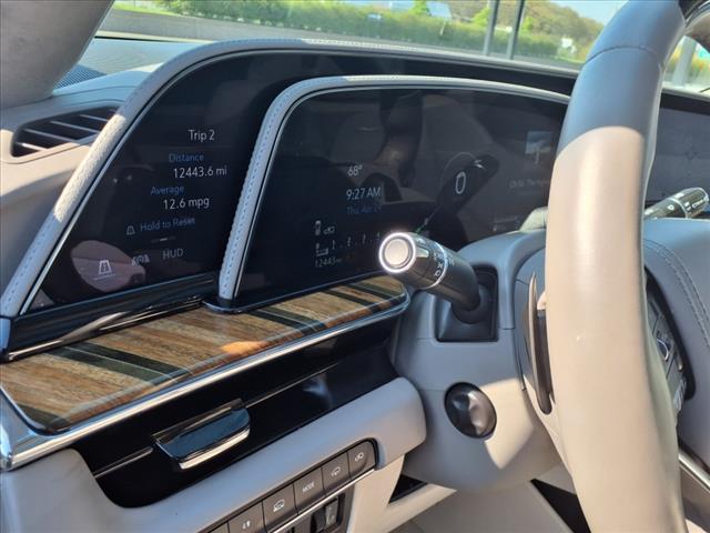 2023 Cadillac Escalade Vehicle Photo in SMITHTOWN, NY 11787-5023